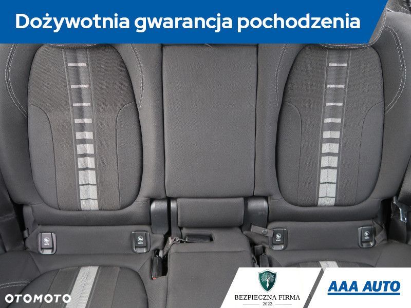 BMW Seria 2 - 11