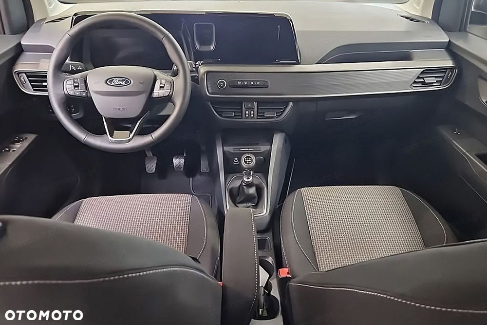 Ford Tourneo Courier - 9