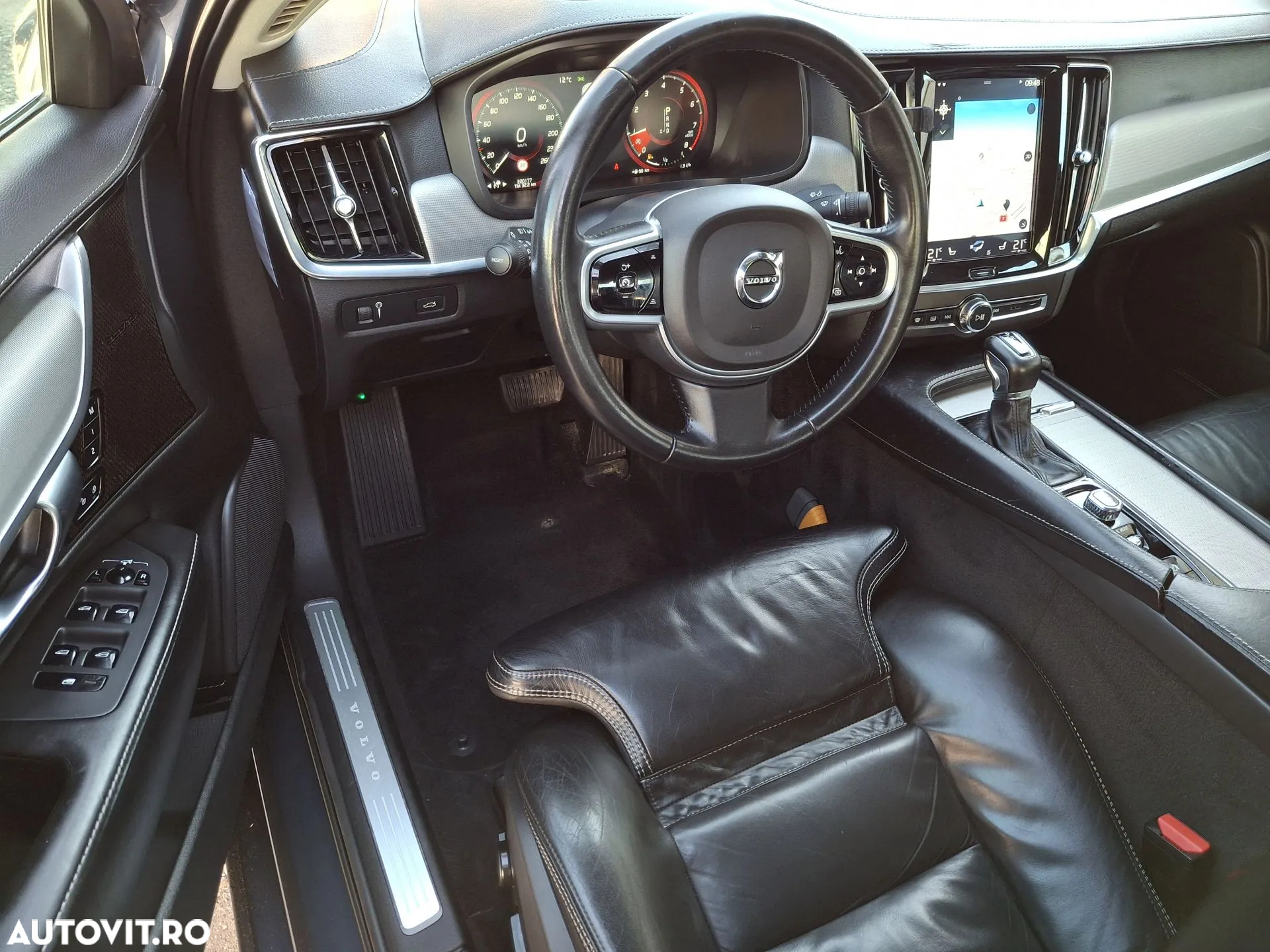 Volvo S90 T4 Geartronic Inscription - 11