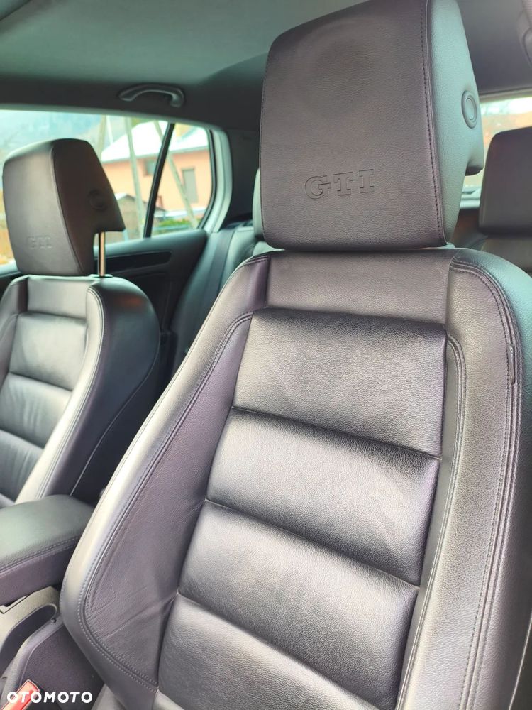 Volkswagen Golf 2.0 GTI - 25