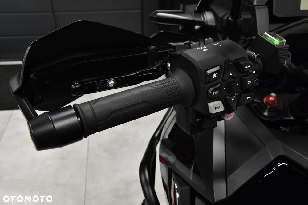 Honda CRF - 19