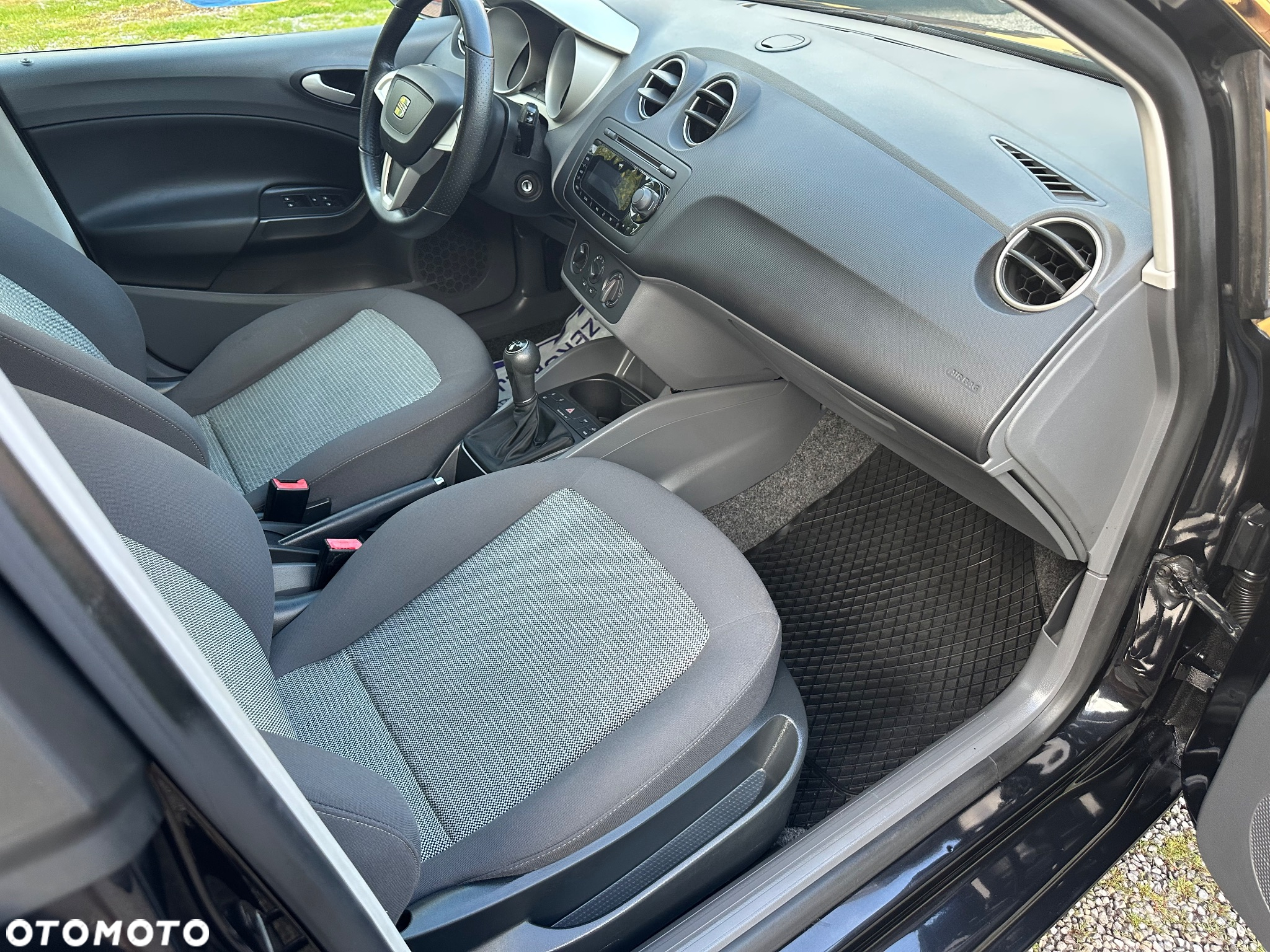 Seat Ibiza 1.4 16V Comfort Edition - 27