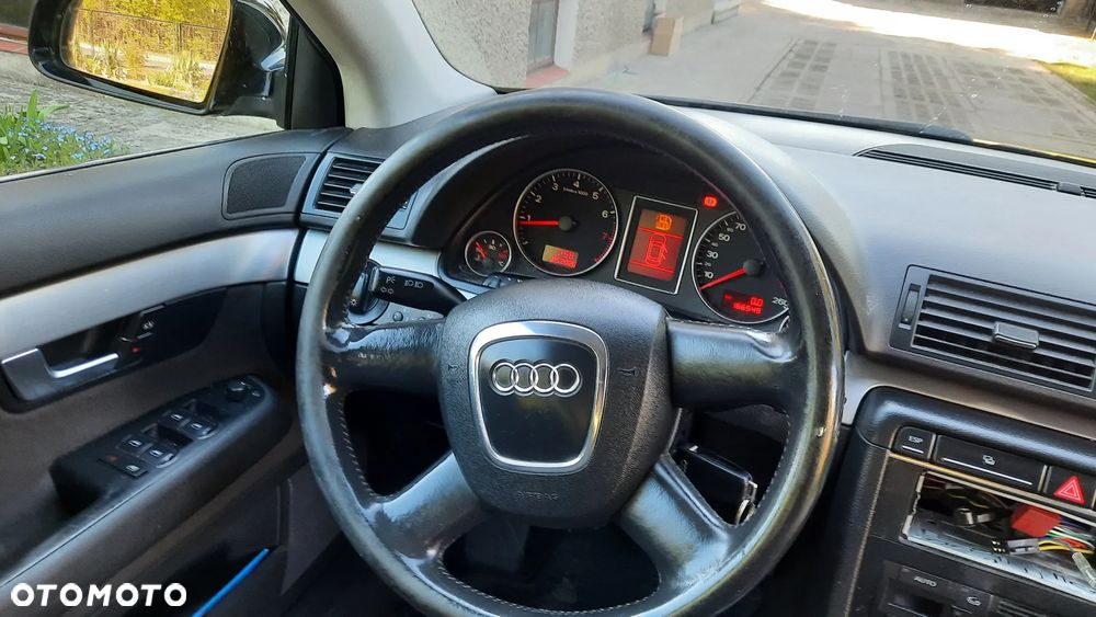 Audi A4 Avant 1.6 - 20