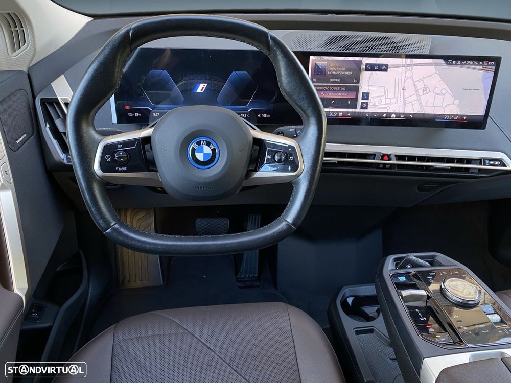 BMW iX xDrive 40 Pack Desportivo - 5