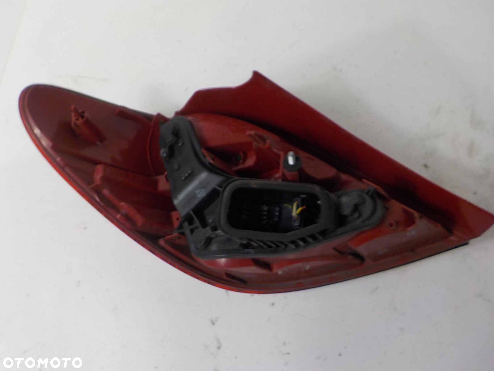 PEUGEOT 207 HB LIFT LAMPA PRAWA TYŁ TYLNA 96893522ZR - 4
