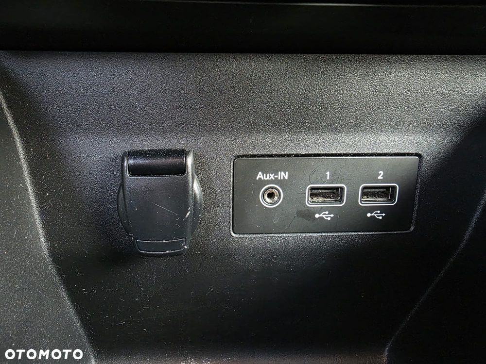 Renault Clio 1.0 SCe Life - 10