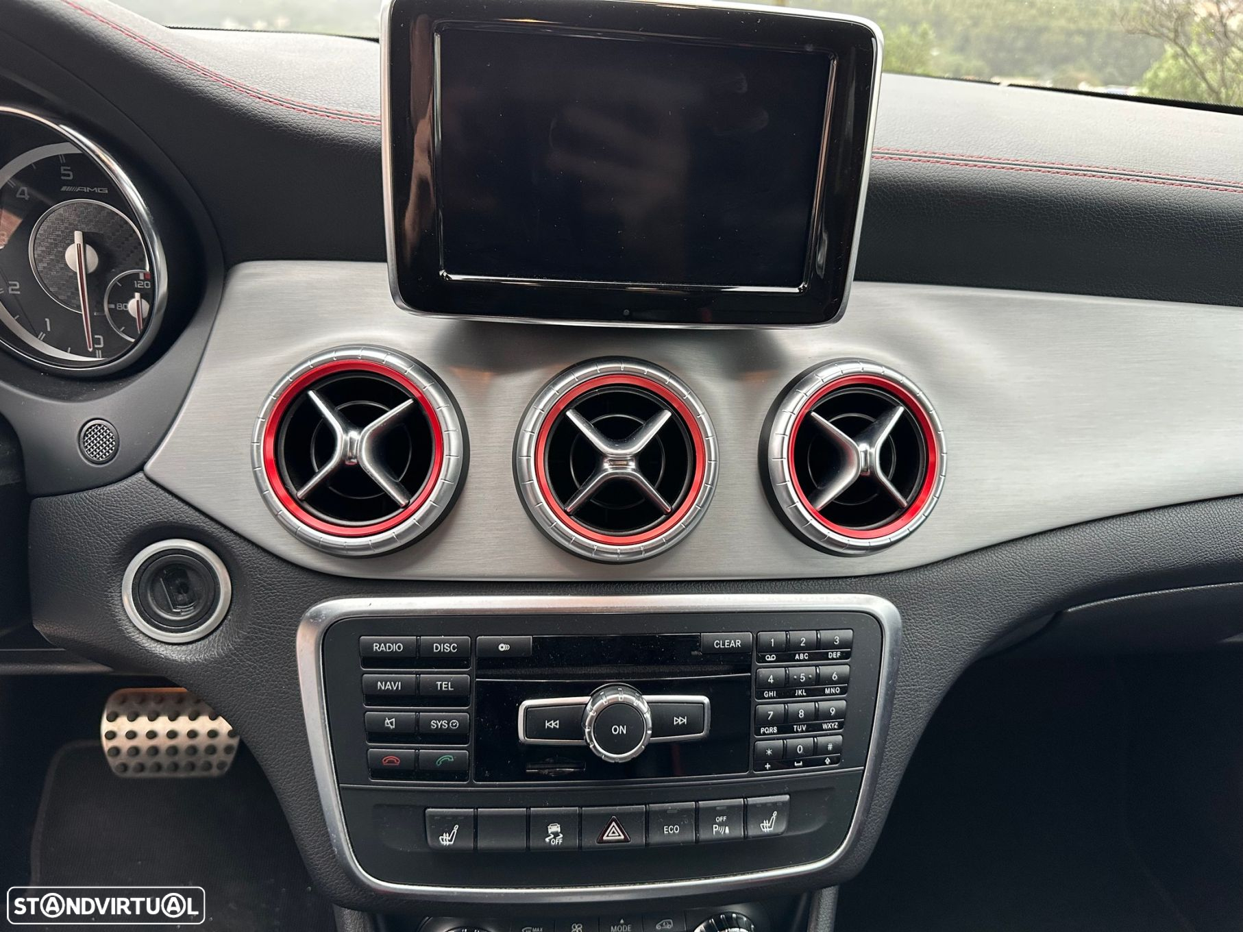 Mercedes-Benz CLA 45 AMG - 13