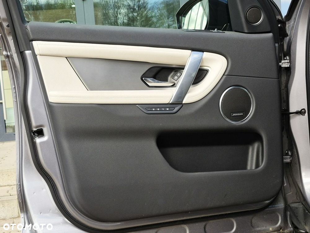 Land Rover Discovery Sport - 15