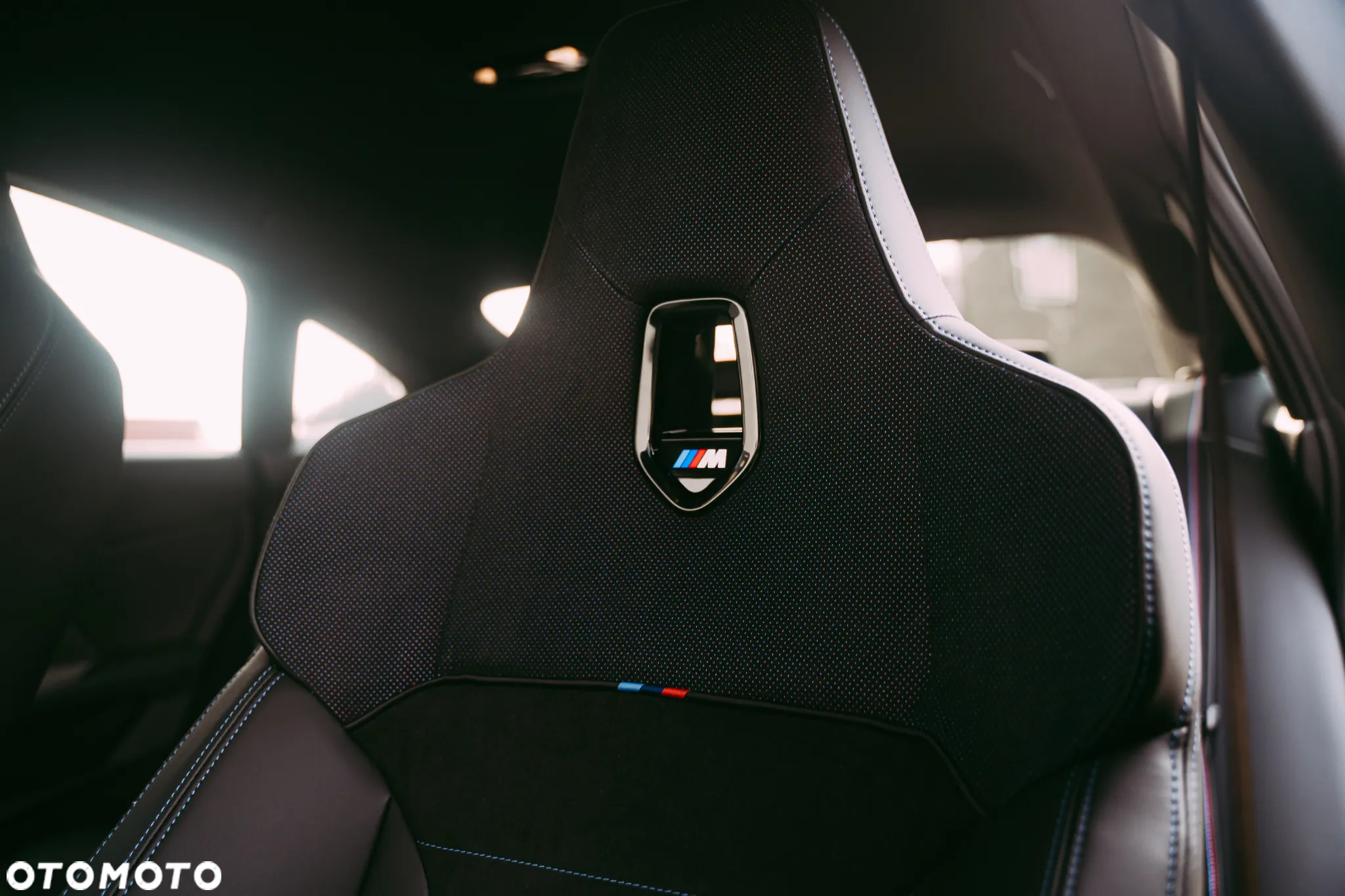 BMW Seria 2 220i - 14