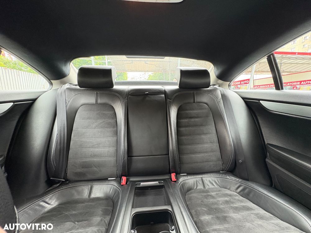 Volkswagen Passat CC 2.0 TDI DPF DSG - 11