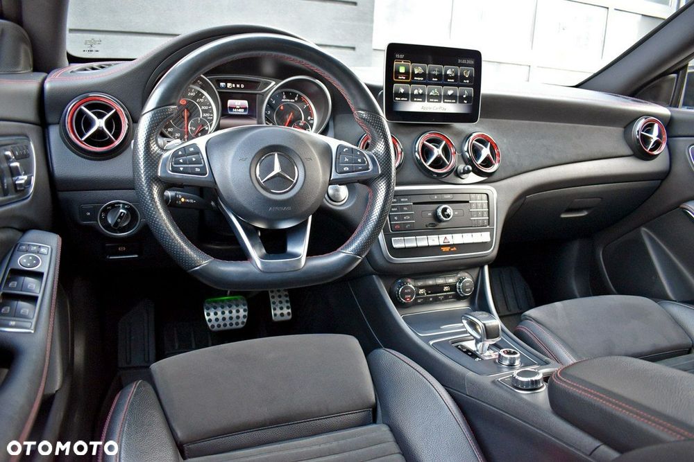 Mercedes-Benz CLA AMG 45 4Matic 7G-DCT - 13