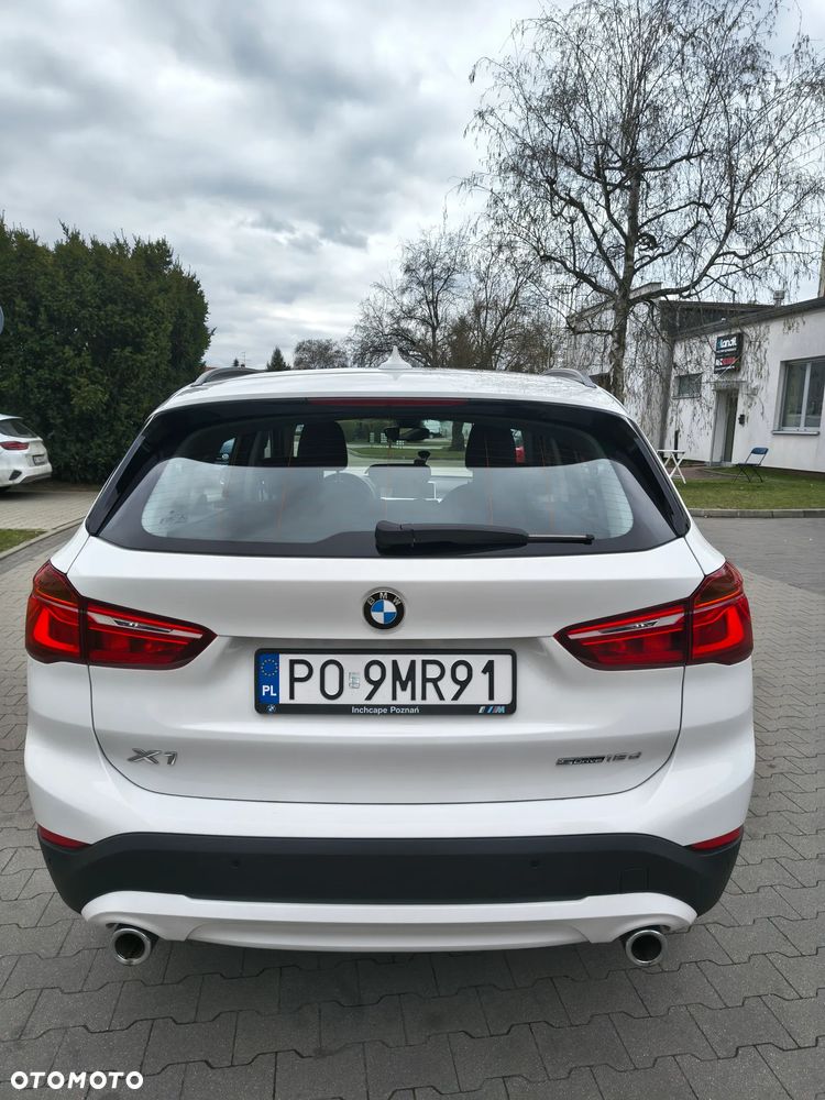 BMW X1 sDrive18d - 18