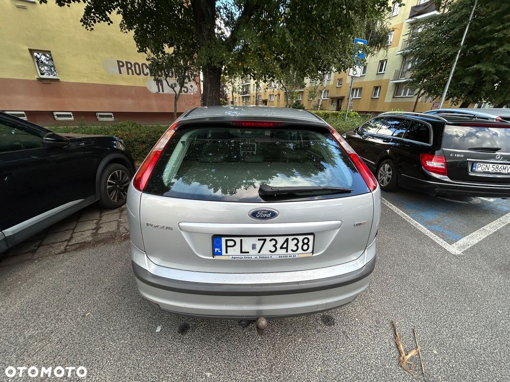 Ford Focus 2006 photo 2
