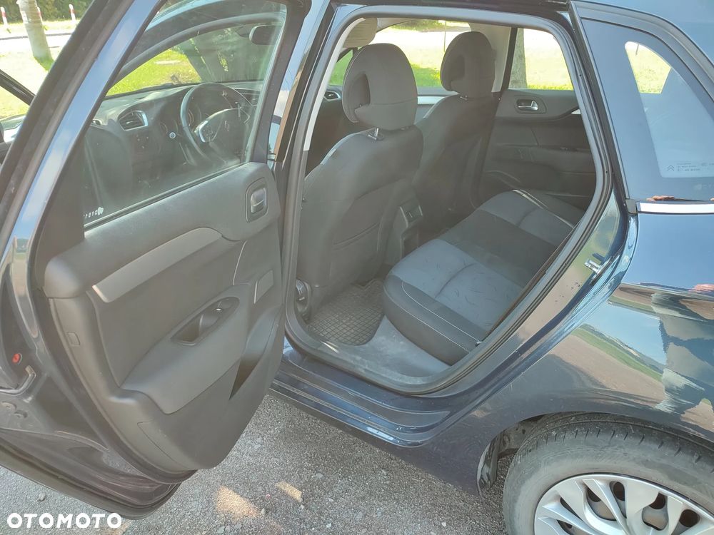 Citroën C4 HDi 90 Attraction - 12