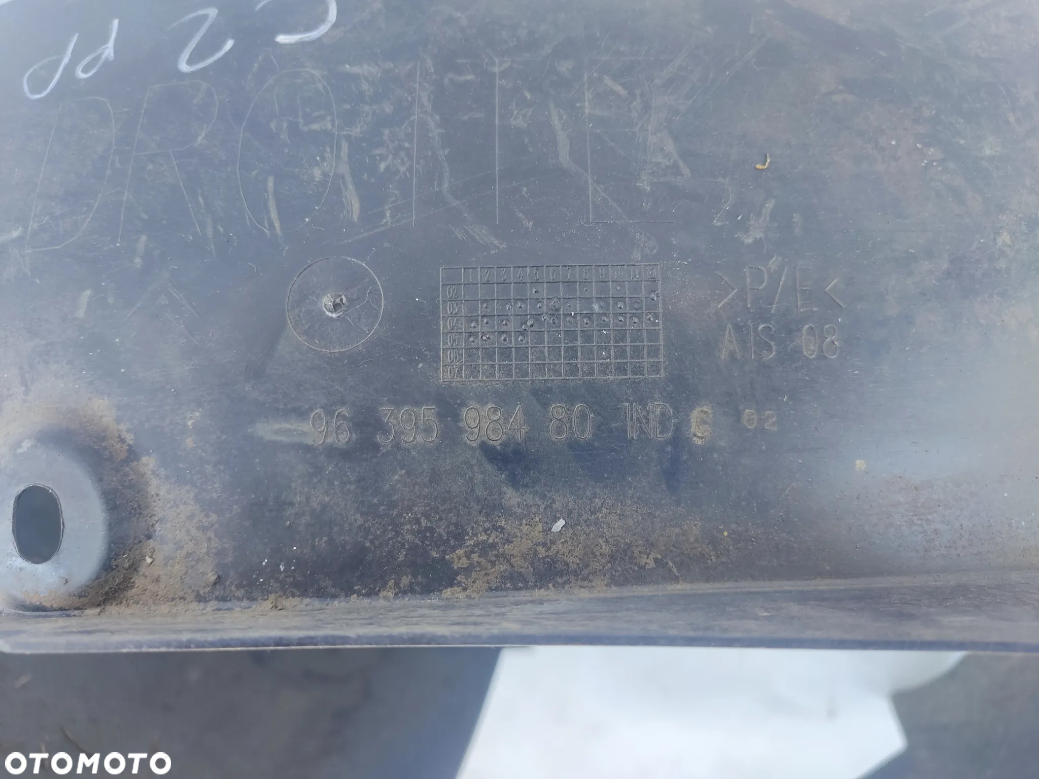 NADKOLE PRAWY PRZÓD CITROEN C2 - 3