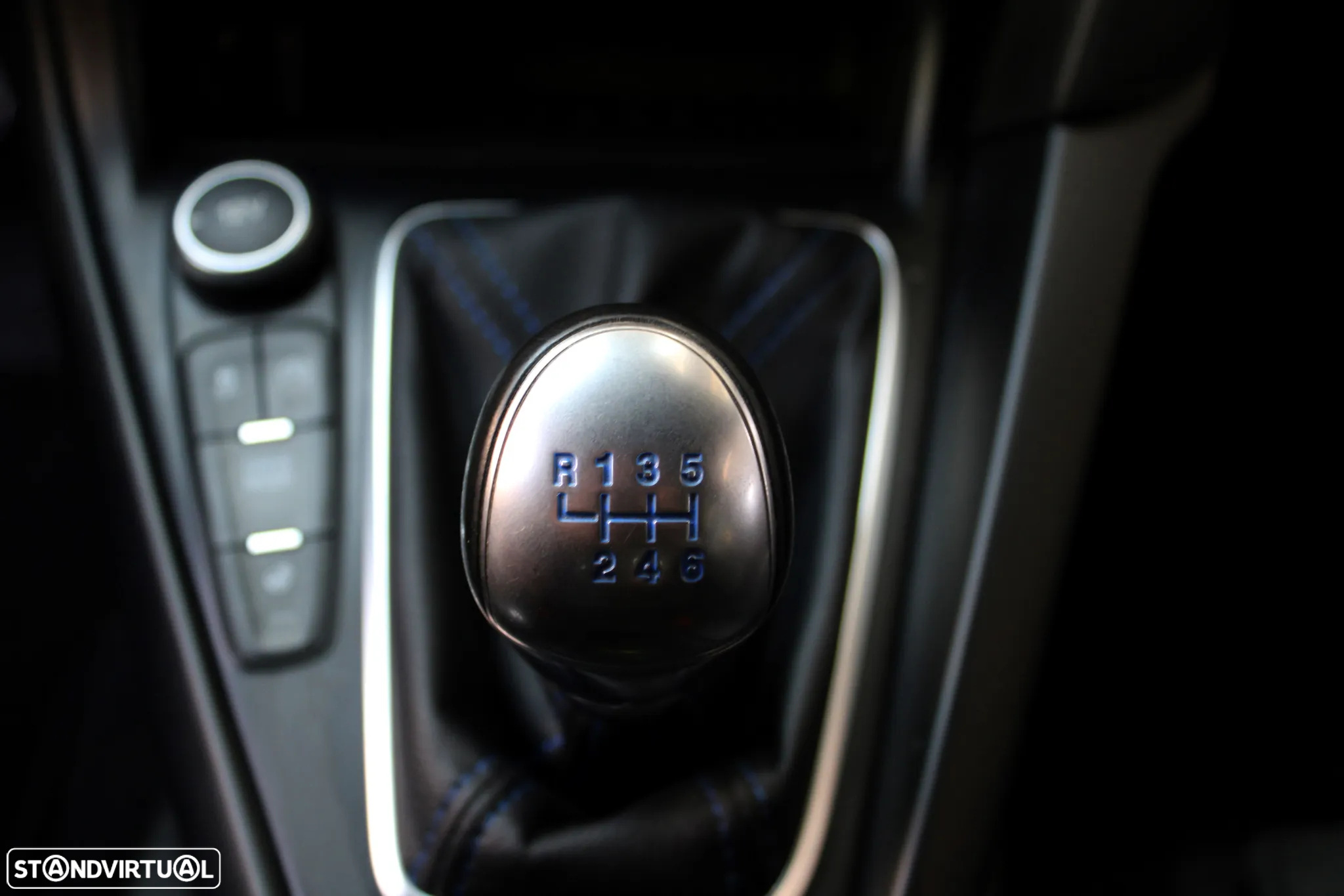 Ford Focus 2.3 EcoBoost RS - 46