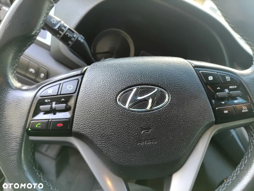 Hyundai Tucson blue 1.7 CRDi 2WD Style - 12