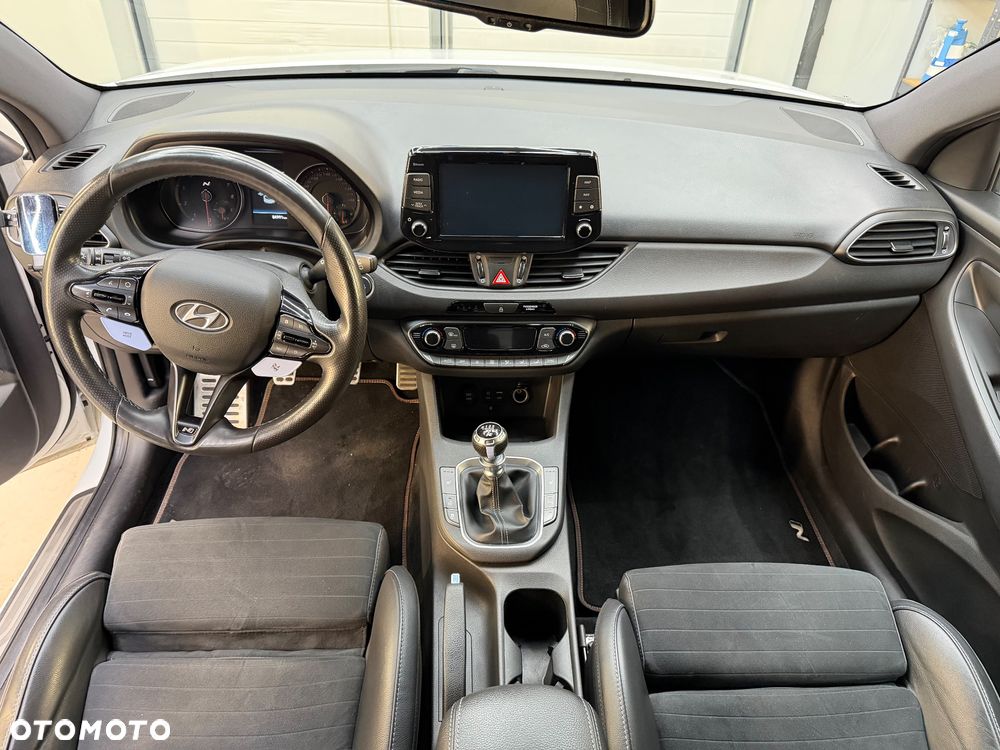 Hyundai i30 N - 24