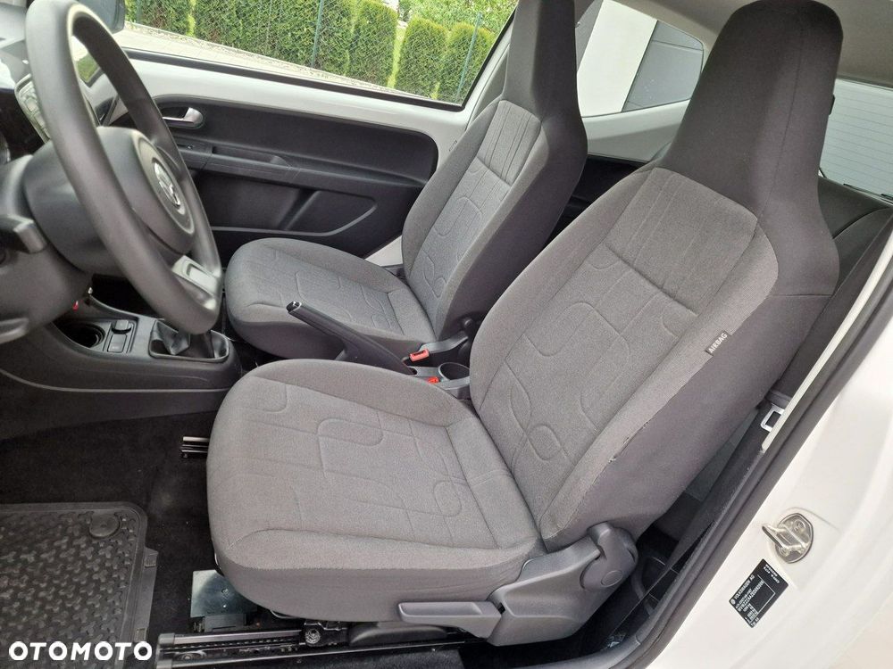 Volkswagen up! - 11