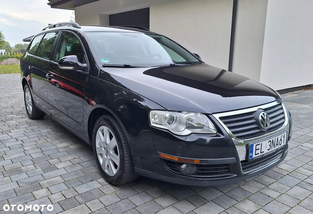 Volkswagen Passat 2.0 TDI DPF Trendline - 14