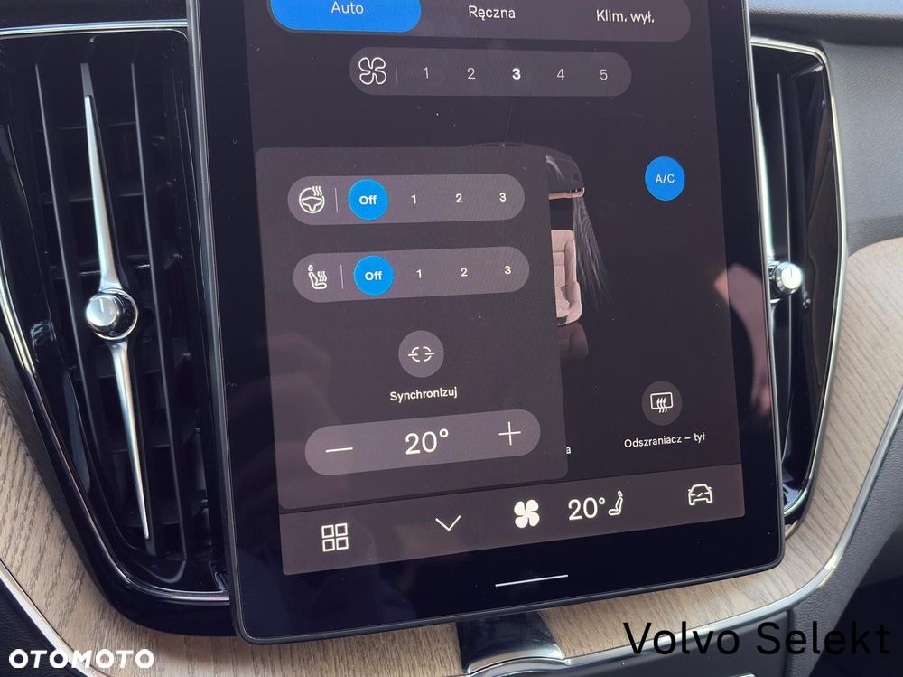 Volvo XC 60 - 25
