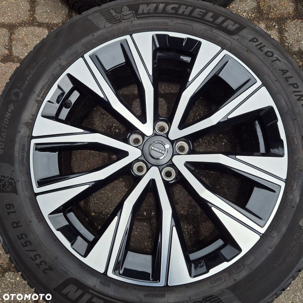 ZIMA NOWE KOŁA ORYGINAŁ VOLVO XC 60 XC 90 R-DESIGN 235/55 R19 - 5