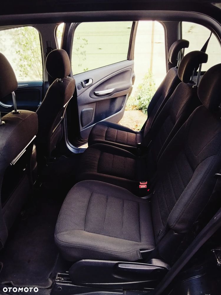 Ford Galaxy 2.0 TDCi Titanium - 12