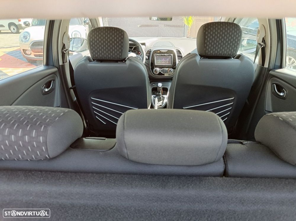 Renault Captur 0.9 TCE Exclusive - 10
