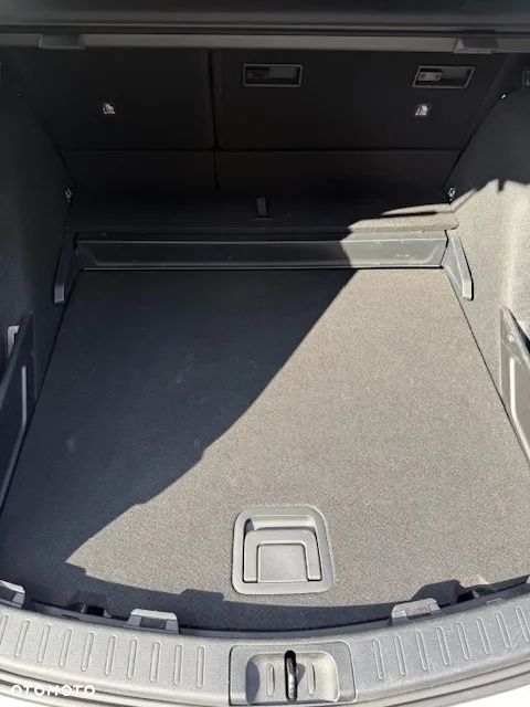Toyota Corolla 1.8 Hybrid Active - 9