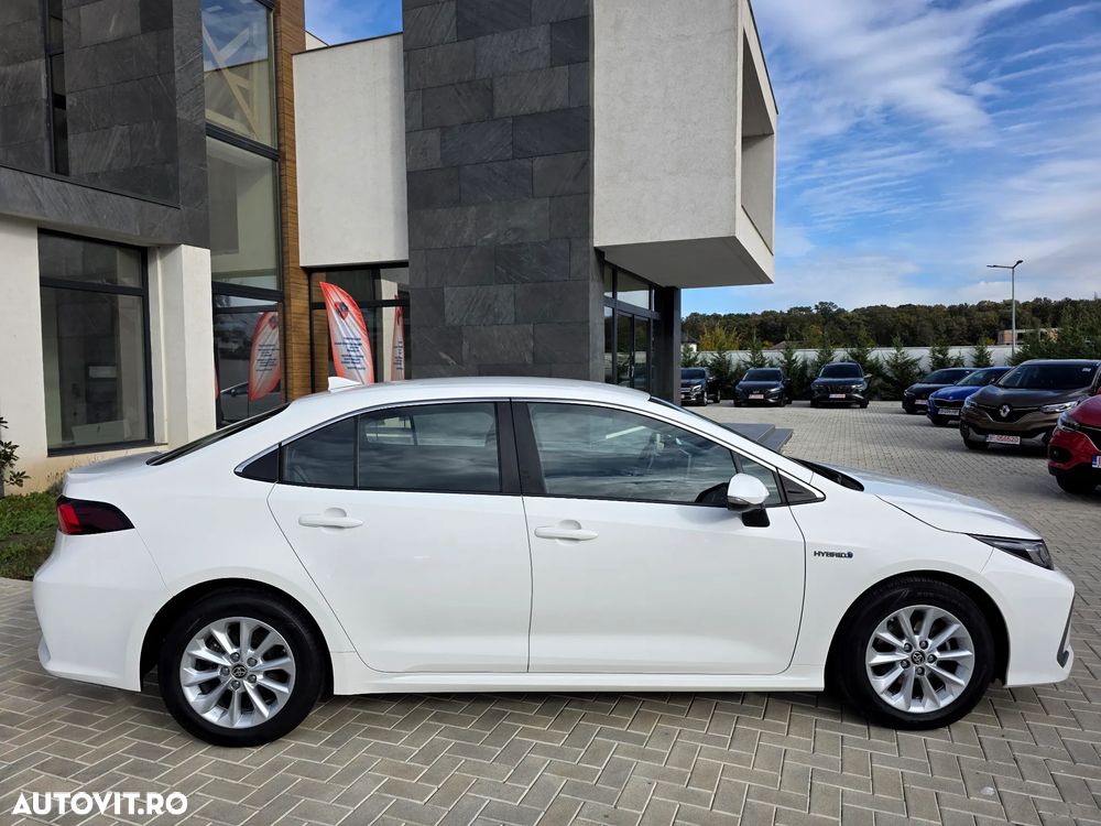 Toyota Corolla Sedan 1.8 HSD Dynamic - 5