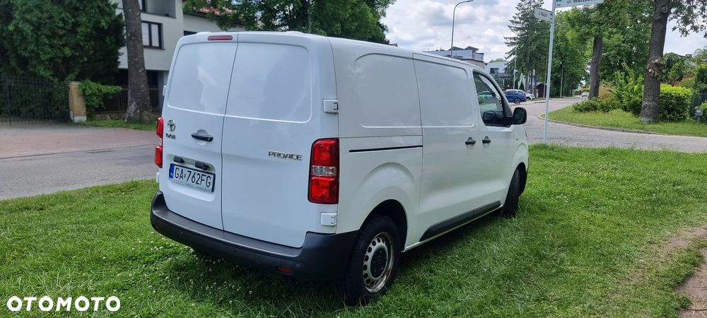 Toyota ProAce D-4D Medium 3,1t Mobilny Life - 3
