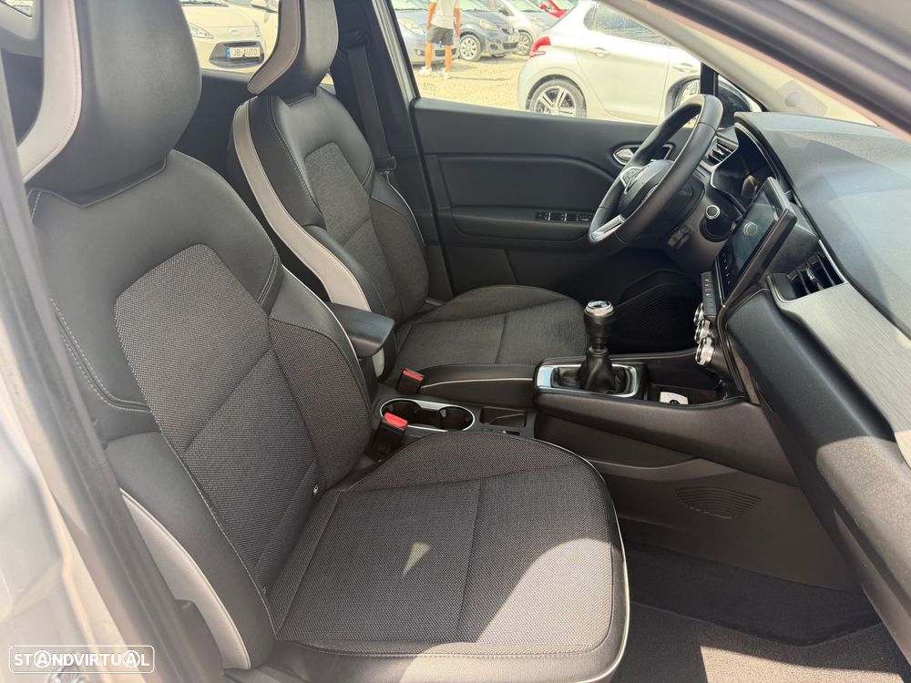 Renault Captur 1.3 TCe Exclusive - 10