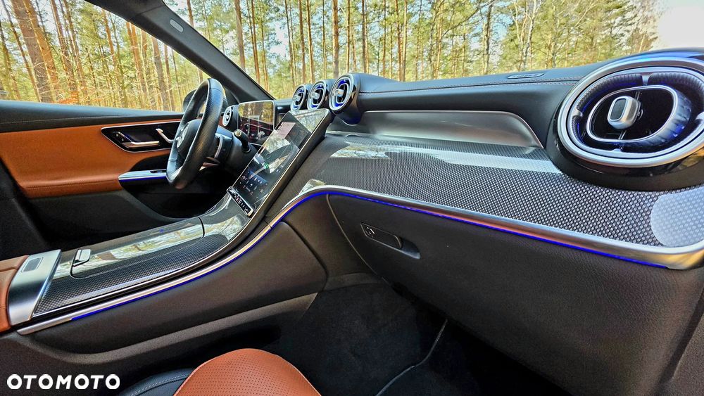 Mercedes-Benz GLC - 15