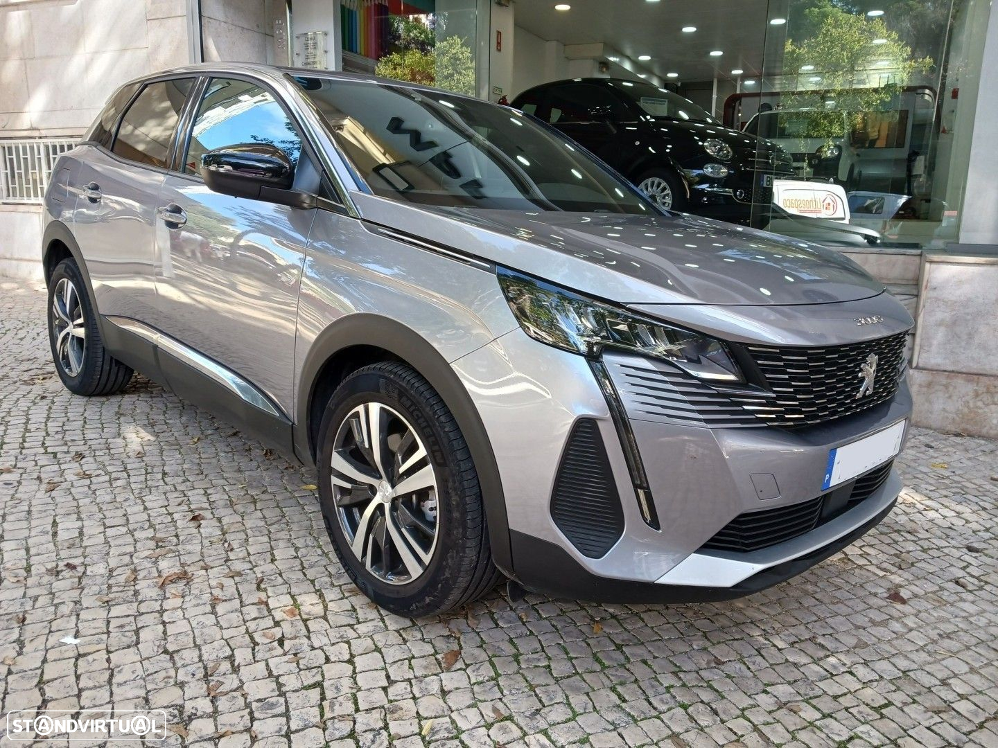 Peugeot 3008 1.5 BlueHDi Allure Pack EAT8 - 4