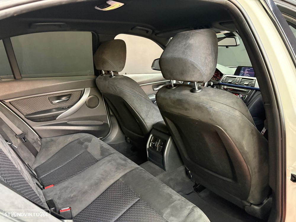 BMW 320 d xDrive Pack M - 42