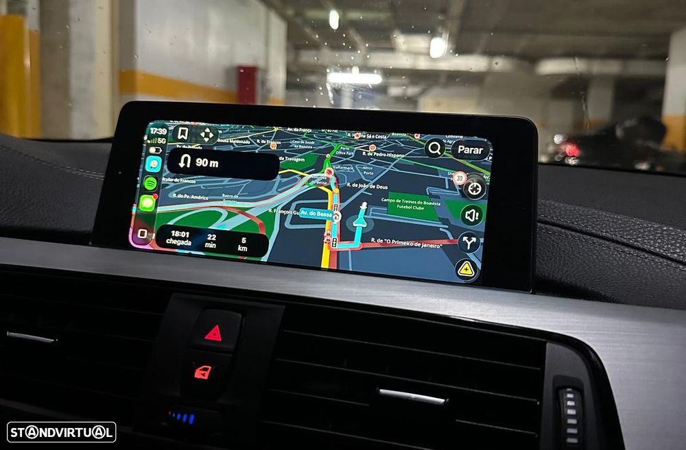 BMW 330 e iPerformance Pack M - 18