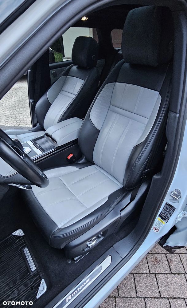 Land Rover Range Rover Evoque 2.0 P249 mHEV R-Dynamic HSE - 13