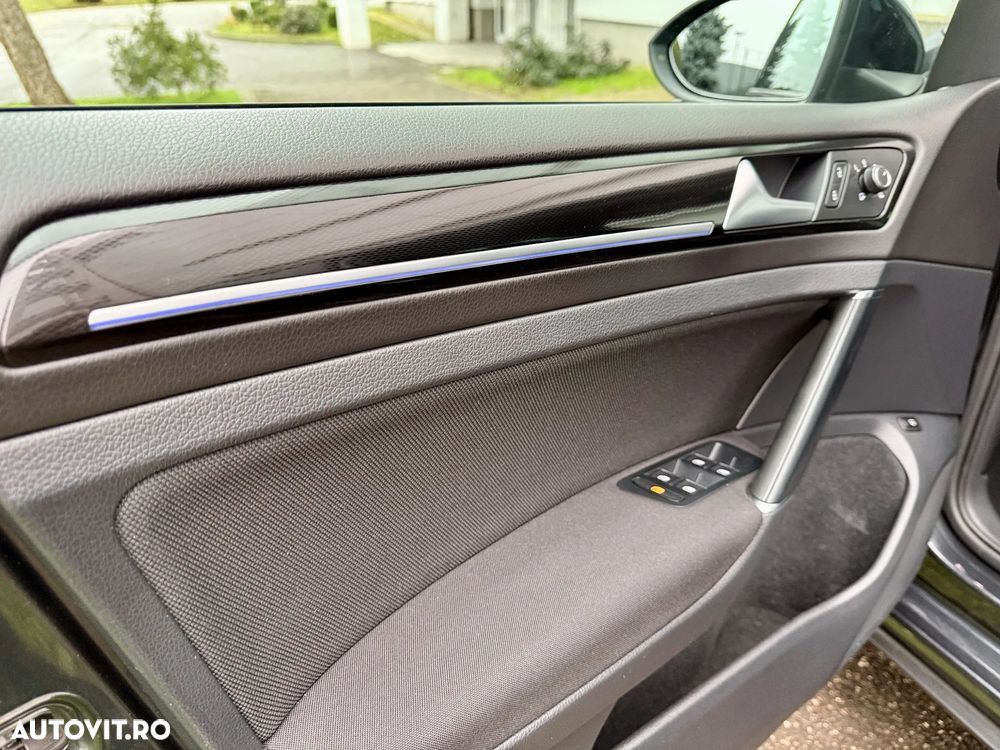 Volkswagen Golf 1.4 GTE Plug-In-Hybrid DSG - 16