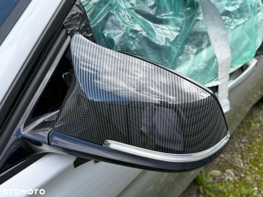 BMW Seria 3 320i GPF M Sport - 11