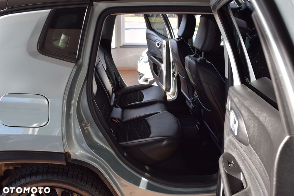 Jeep Compass 1.5 GSE T4 48V e-Hybrid Automatik Limited - 23