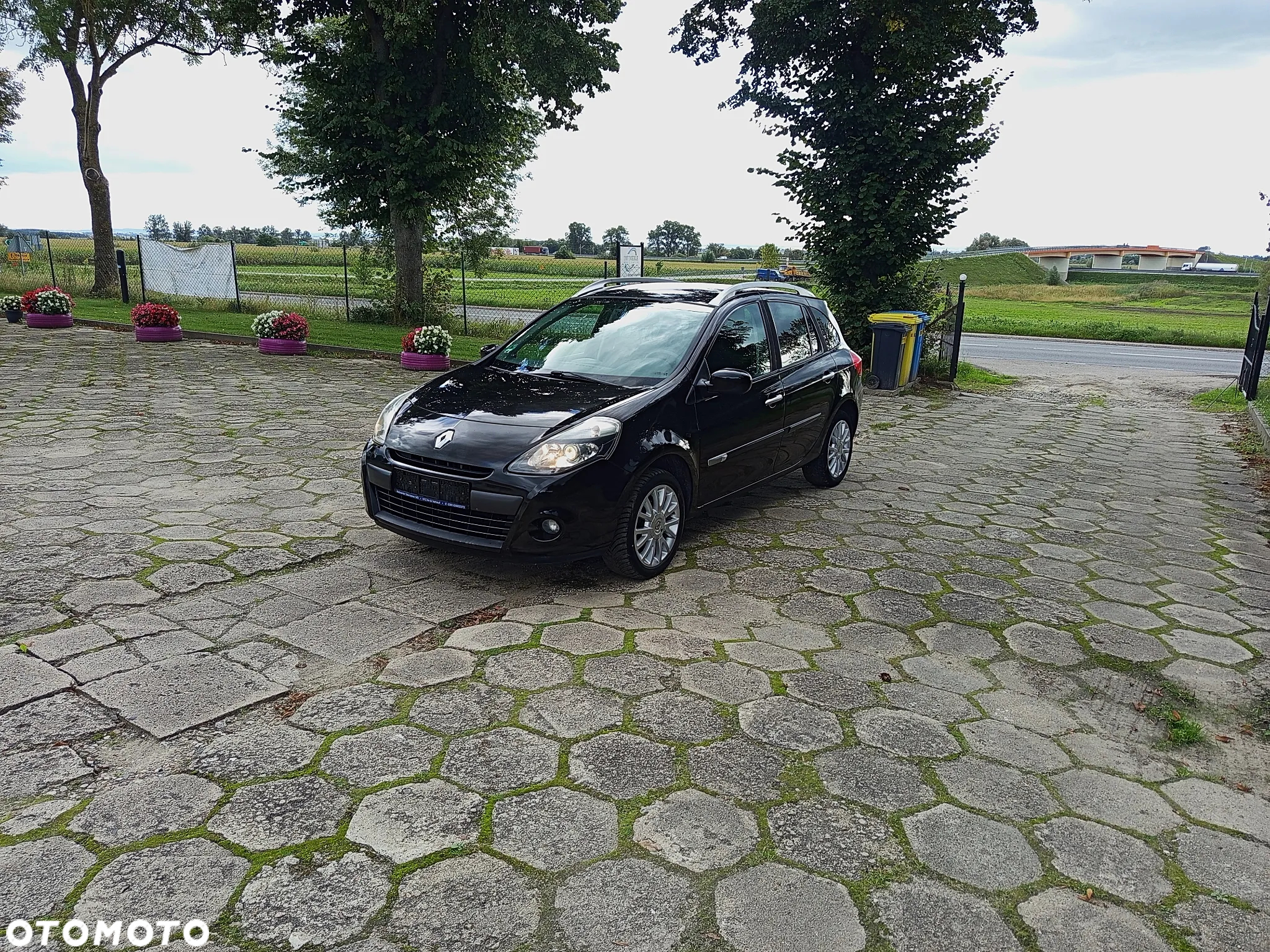 Renault Clio - 17