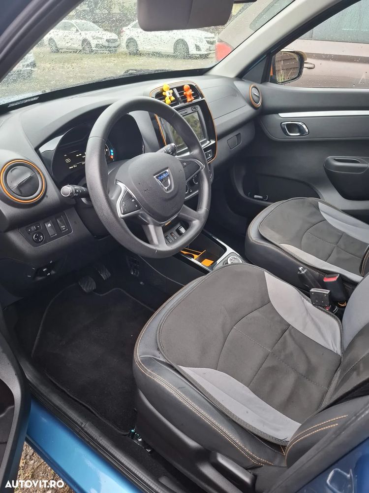 Dacia Spring - 8