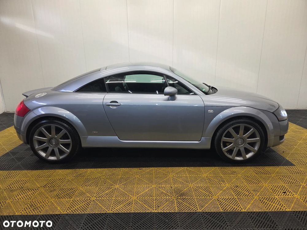 Audi TT Coupé 1.8 T - 2