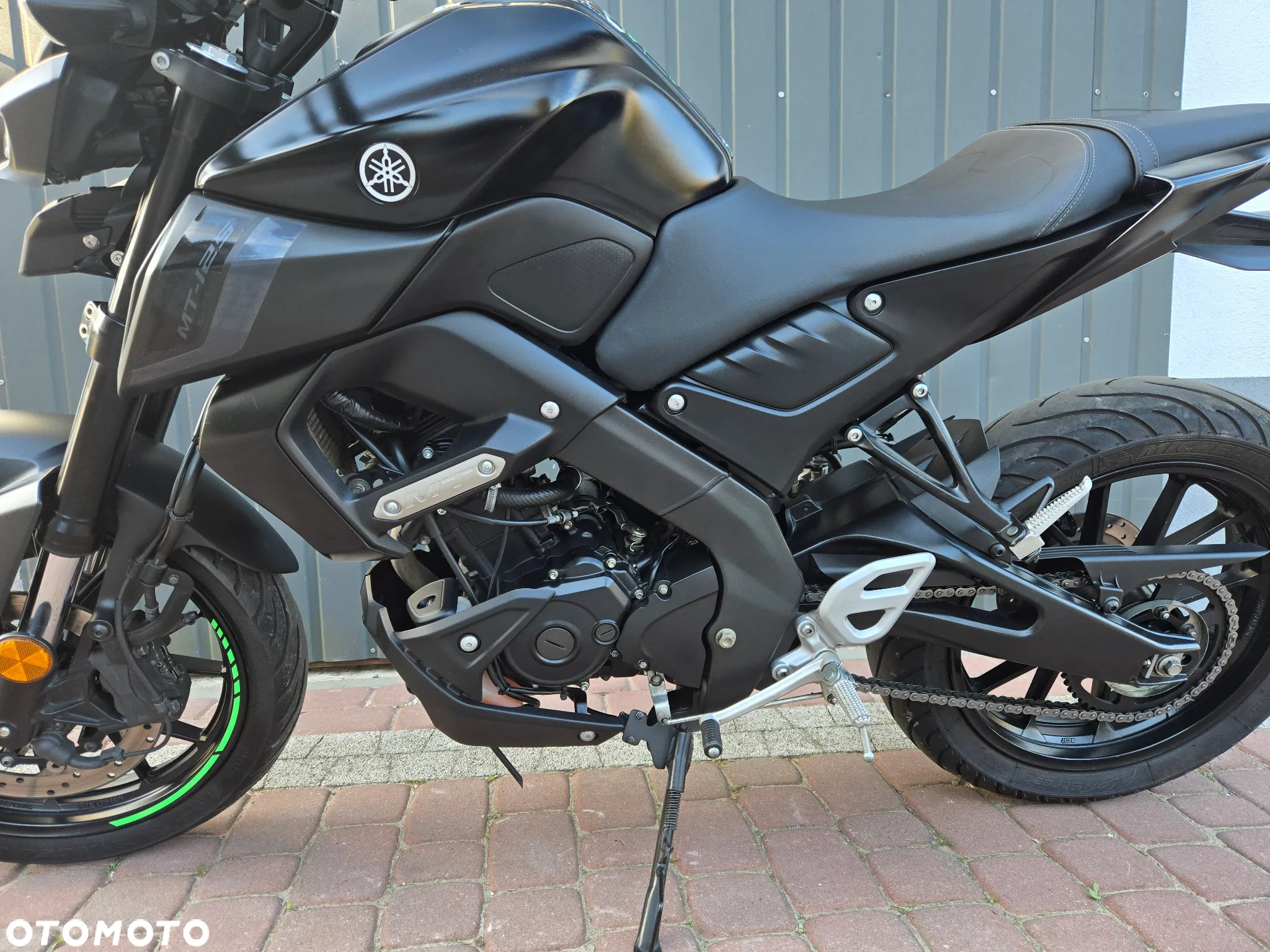 Yamaha MT - 22