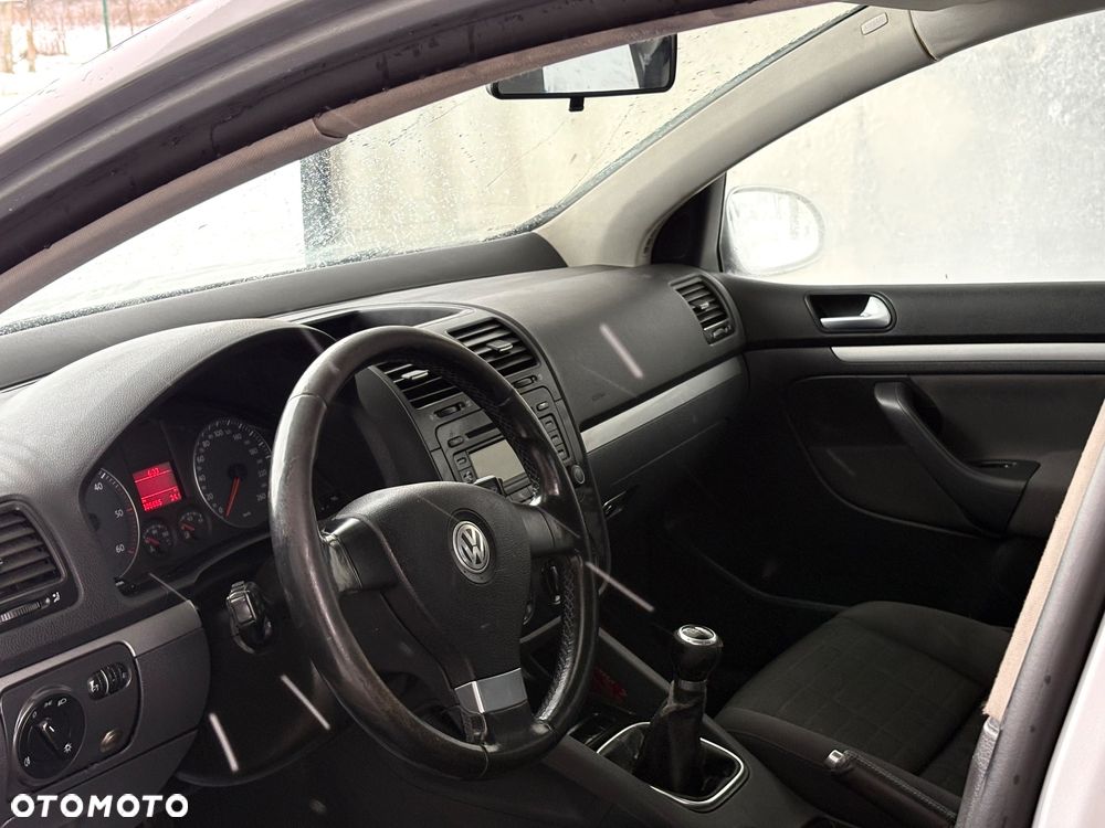 Volkswagen Golf 2.0 TDI 4Mot GT Sport - 11