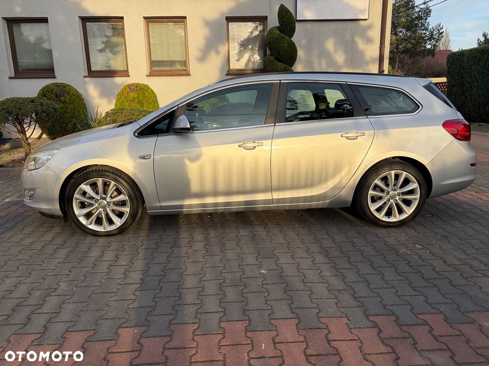 Opel Astra 1.6 Turbo Edition - 6