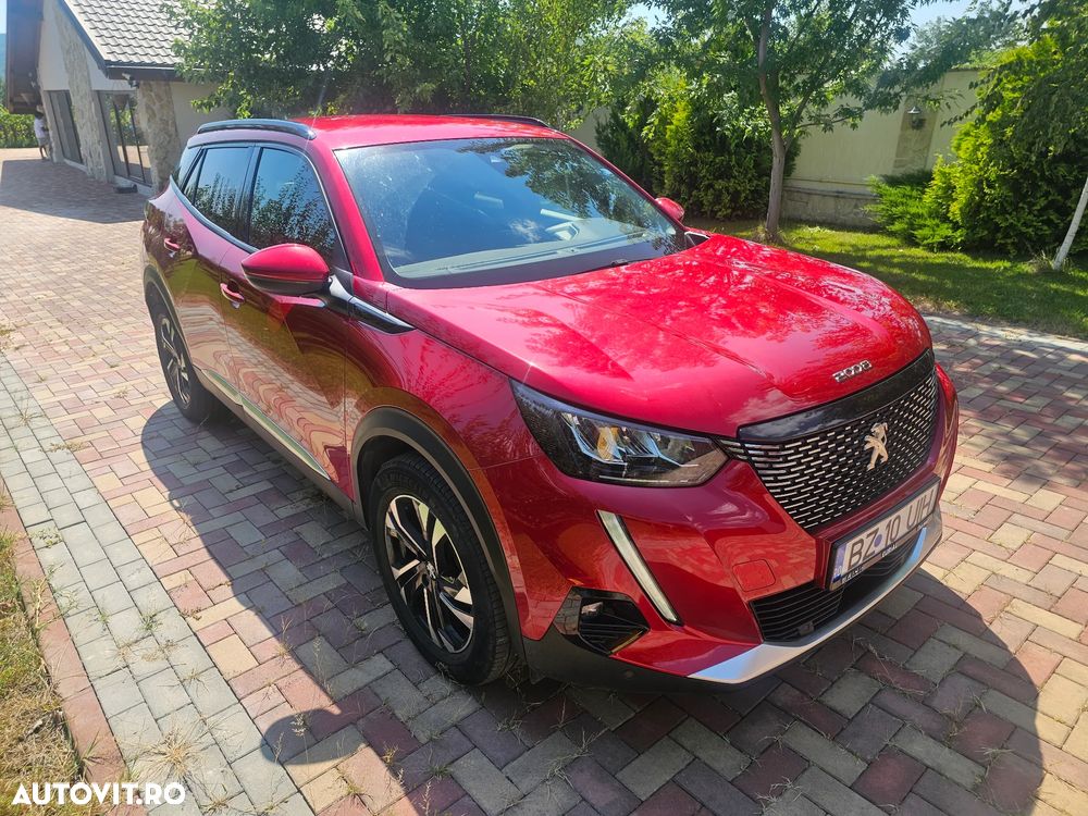 Peugeot 2008 1.2 PureTech Turbo S&S Allure - 4