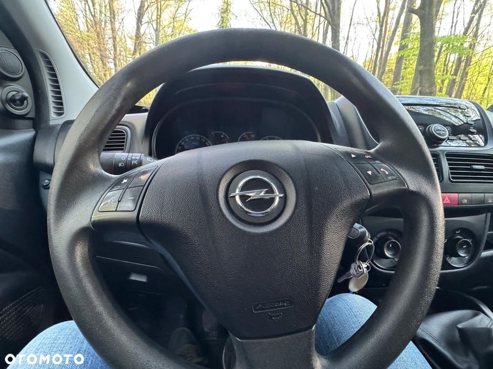 Opel Combo 1.6 CDTI Enjoy - 27