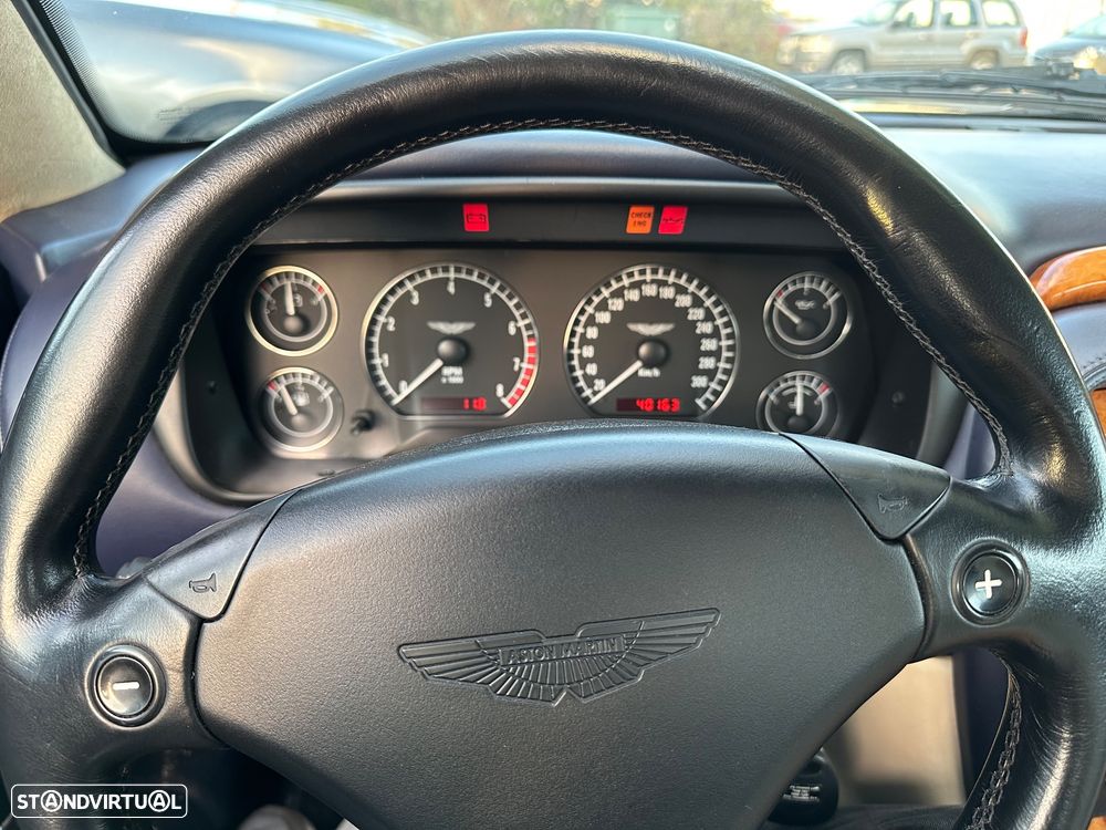 Aston Martin DB7 Vantage Volante - 20