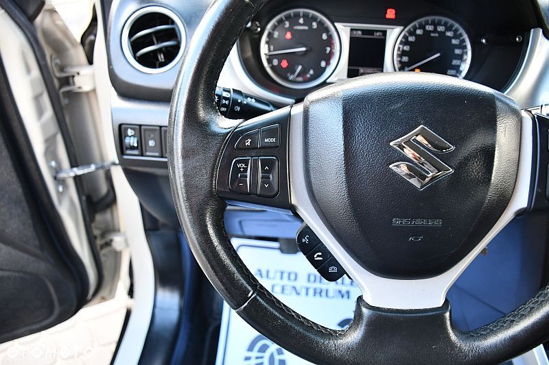 Suzuki Vitara 1.6 Premium 2WD - 17